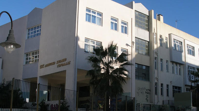 Γλυφάδα: Ξέχασαν το παιδί κλειδωμένο στην αίθουσα και εκείνο πήδηξε από το παράθυρο!